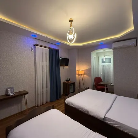 Szálloda La Vien Old 3*