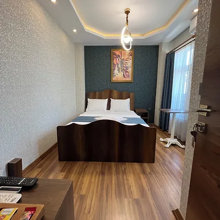 La Vien Old Hotel
