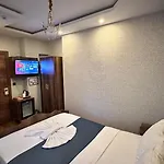 Hotel La Vien Old