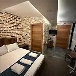 Hotel La Vien Old 3*