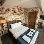Hotel La Vien Old 3*