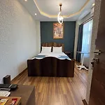La Vien Old Hotel