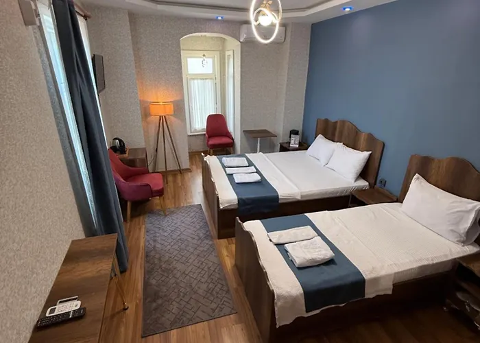 酒店 La Vien Old 3*