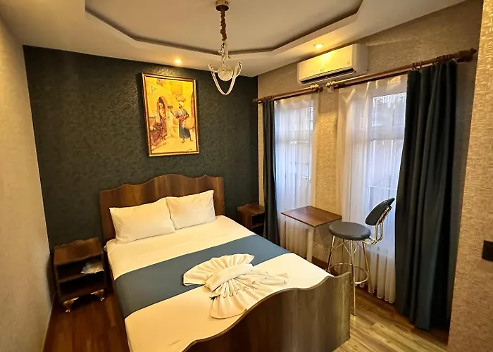 酒店 La Vien Old 3*