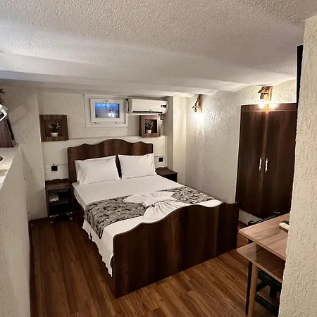 ホテル La Vien Old